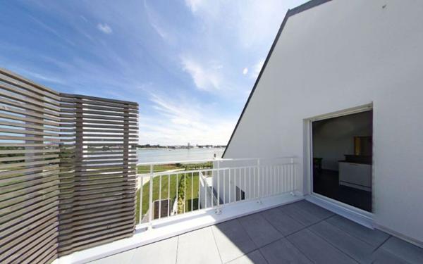 Appartement à louer    2 pièces •  Larmor-Plage
