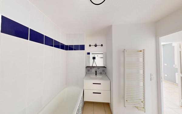 Appartement à louer    2 pièces • 51 m2 Danjoutin