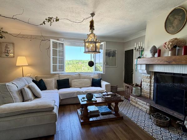 Spacieuse maison familiale avec piscine chauffée près de Lalinde
