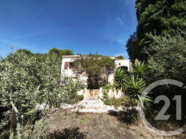 Maison à vendre  5 pièces - 106,09 m 2   LA GARDE  - 83