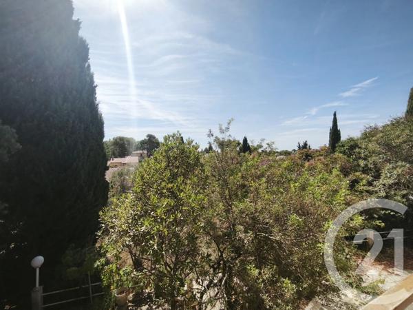 Maison à vendre  5 pièces - 106,09 m 2   LA GARDE  - 83