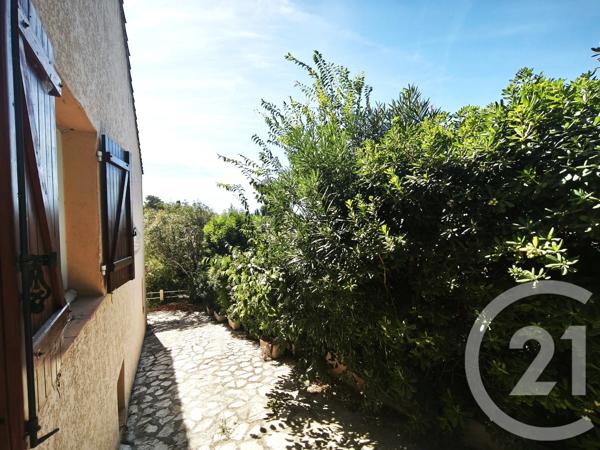 Maison à vendre  5 pièces - 106,09 m 2   LA GARDE  - 83
