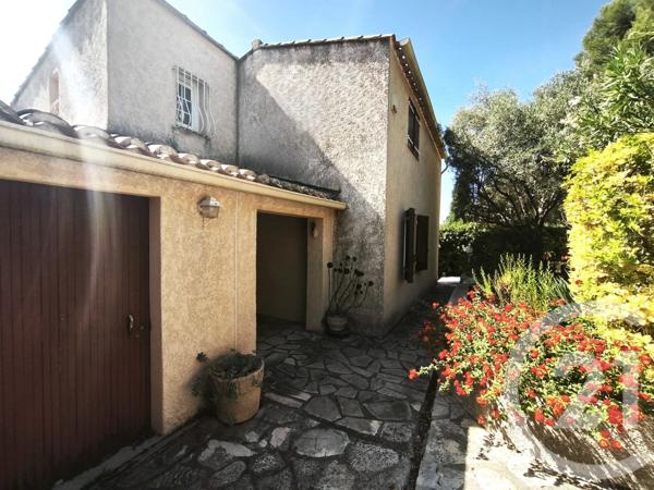 Maison à vendre  5 pièces - 106,09 m 2   LA GARDE  - 83