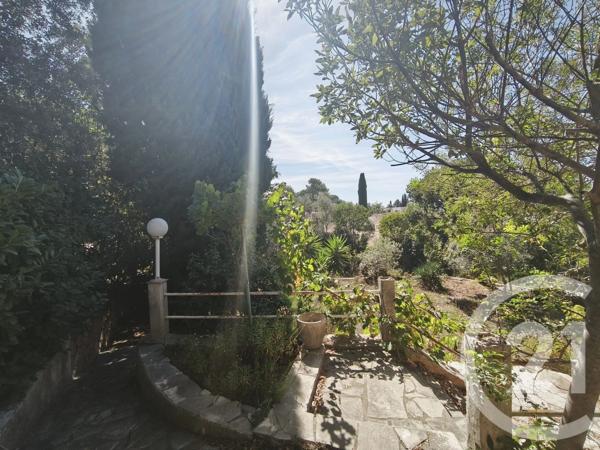 Maison à vendre  5 pièces - 106,09 m 2   LA GARDE  - 83