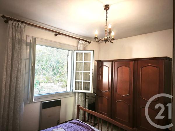 Maison à vendre  5 pièces - 106,09 m 2   LA GARDE  - 83