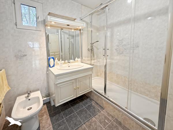 Appartement à vendre |  Marseille 11 |  4 pièces | 81 m²