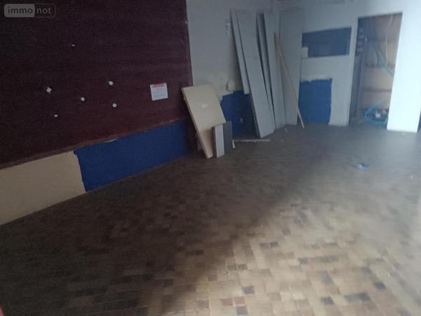 Local Professionnel et commercial à vendre à Béthune dans le Pas-de-Calais (62400), ref : 62024-1777