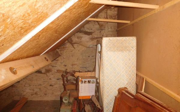 Maison à vendre    3 pièces • 125 m2 Saint-Yrieix-la-Perche