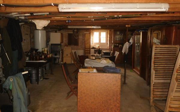 Maison à vendre    3 pièces • 125 m2 Saint-Yrieix-la-Perche