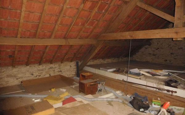 Maison à vendre    3 pièces • 125 m2 Saint-Yrieix-la-Perche