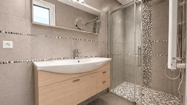 Magnifique appartement rénové de 73 m² au centre de Beausoleil