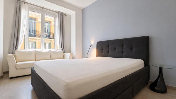 Magnifique appartement rénové de 73 m² au centre de Beausoleil