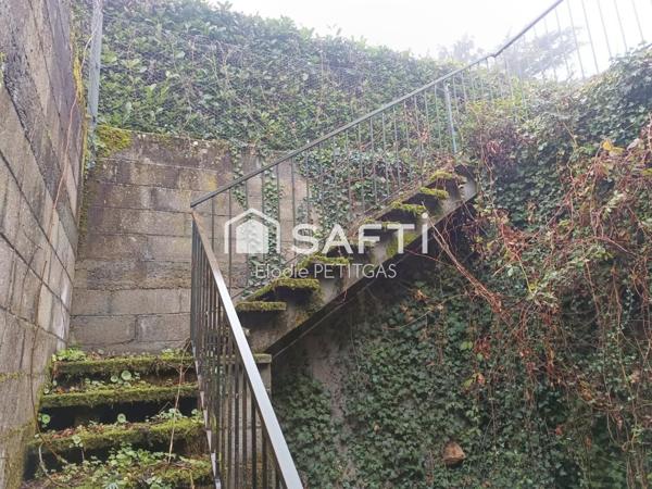 Charmante maison sur Mervent à rénover