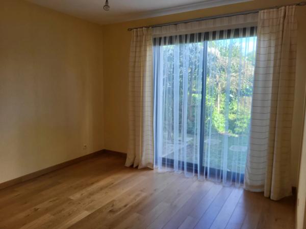 Maison impeccable de cinq chambres et économe en énergie