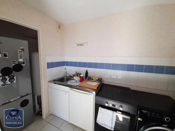Appartement à louer 2 pièces 50.63m² Laval (53000)