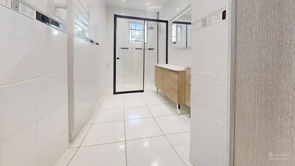Maison Plain pied Fontaine 5 pièce(s) 102 m2