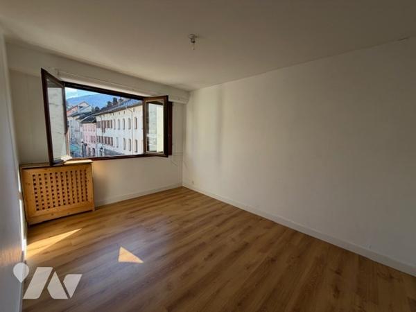 EXCLUSIVITE : APPARTEMENT - 2 CHAMBRES - CENTRE VILLE- 82.66 m²