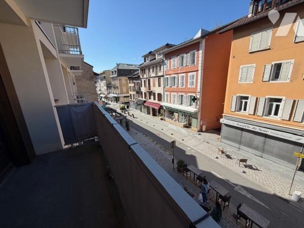 EXCLUSIVITE : APPARTEMENT - 2 CHAMBRES - CENTRE VILLE- 82.66 m²