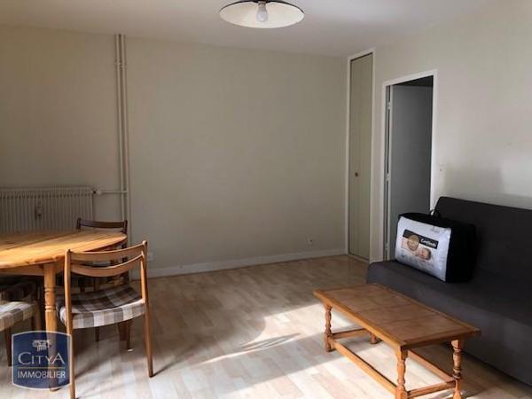 Appartement à louer 1 pièce 33.04m²