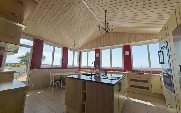 Maison à vendre    6 pièces •  Esnandes