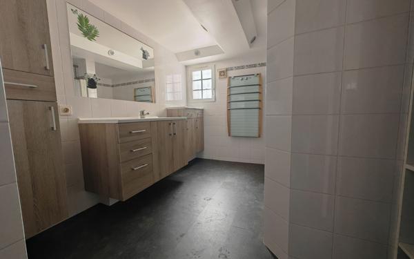 Maison à vendre    6 pièces •  Esnandes