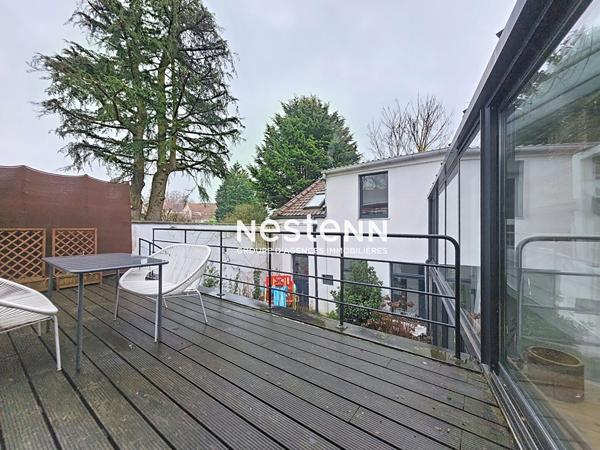 Maison Douai- à proximité de toutes les commodités. 299 500 EUROS.