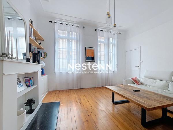 Maison Douai- à proximité de toutes les commodités. 299 500 EUROS.