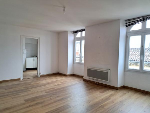 Bordeaux (33000) T2 à rénover