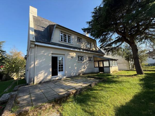 Vente                                                      Maison
                        
                     7 pièces                      160 m2                     à Saint-Herblain