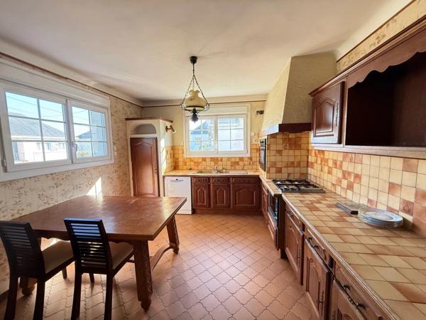 Vente                                                      Maison
                        
                     7 pièces                      160 m2                     à Saint-Herblain