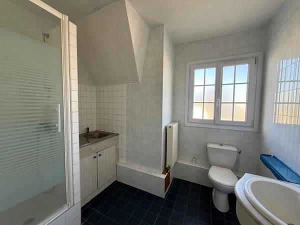 Vente                                                      Maison
                        
                     7 pièces                      160 m2                     à Saint-Herblain
