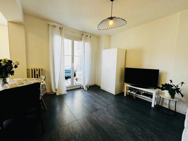 Location Appartement 4 pièces 64 m2 à Saint-Laurent-du-Var
