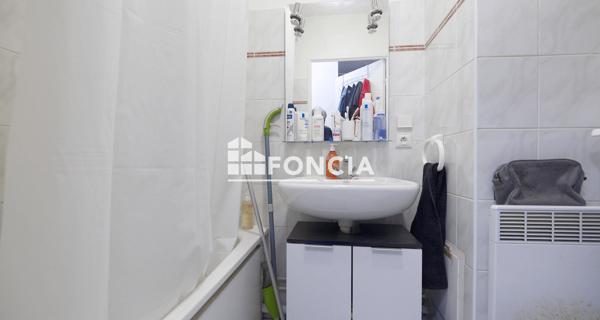 À vendre Studio 26.06 m² - Dammarie-les-lys 77190