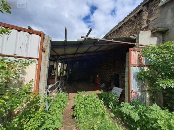 Maison à vendre à Andelat dans le Cantal (15100), ref : 044/1197