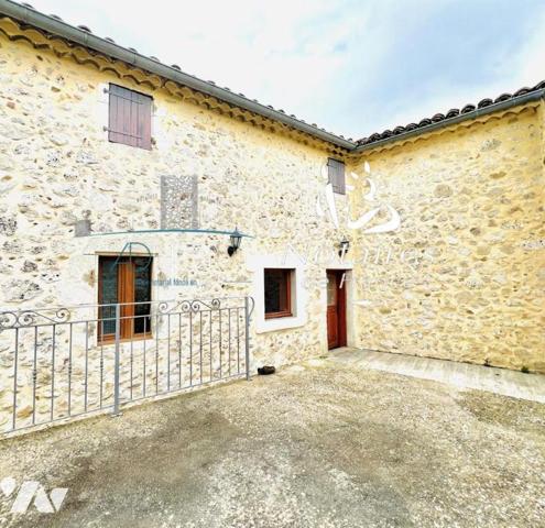 MAISON EN PIERRE AVEC GITE INDEPENDANT