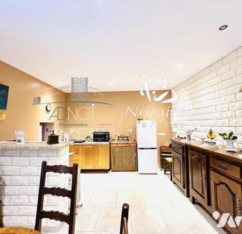 MAISON EN PIERRE AVEC GITE INDEPENDANT