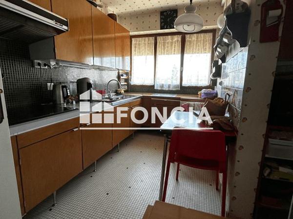 À vendre Appartement 4 pièces 94 m² - Marseille 13013