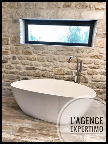 Orange (84100) Mas en Provence : tranquillité et charme au quotidien