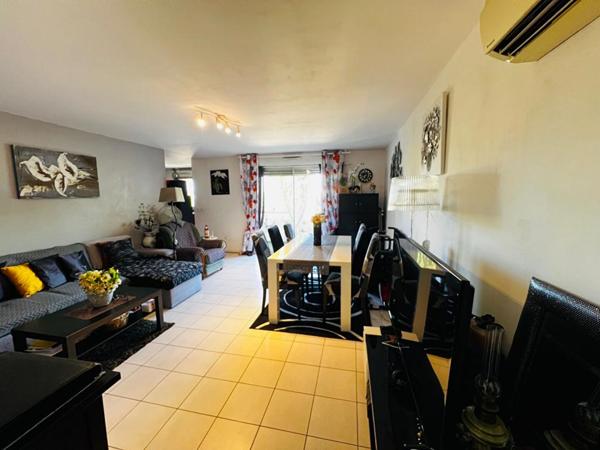 Appartement Gignac La Nerthe 3 pièce(s) 65 m2