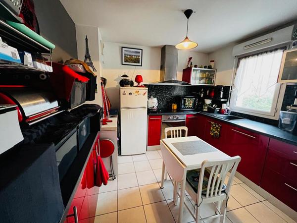 Appartement Gignac La Nerthe 3 pièce(s) 65 m2