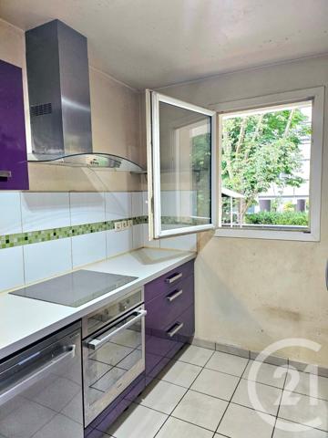 Appartement F3 à vendre  3 pièces - 68 m2 TRAPPES - 78