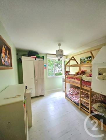 Appartement F3 à vendre  3 pièces - 68 m2 TRAPPES - 78