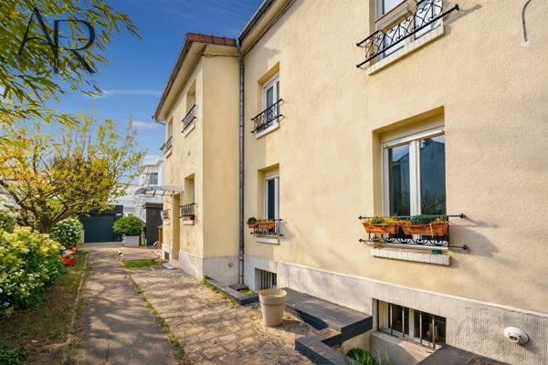 Issy-les-Moulineaux (92130) Souplex - T2 - Plein sud