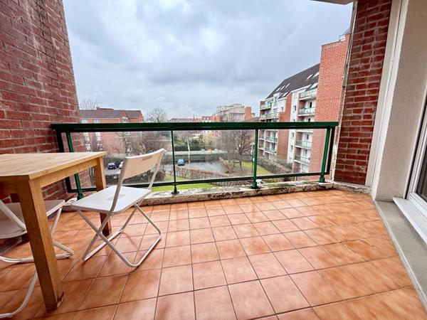 A LOUER : T3 à Lille • • 1 250 € CC • Réf. 707-001
