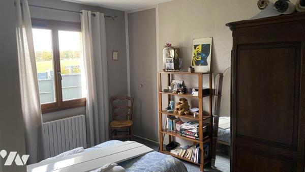 AXE VIRE-CAEN , PAVILLON DE PLAIN -PIED AVEC TERRAIN 