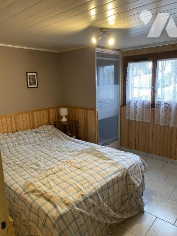 AXE VIRE-CAEN , PAVILLON DE PLAIN -PIED AVEC TERRAIN 