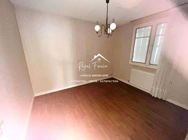 Maison familialle proche des commodités