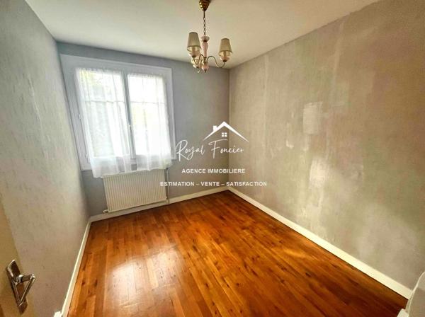 Maison familialle proche des commodités