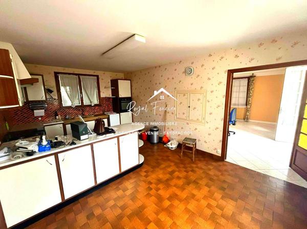 Maison familialle proche des commodités