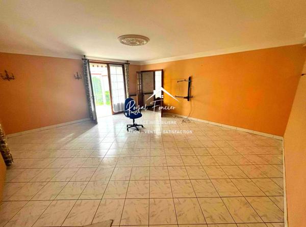 Maison familialle proche des commodités